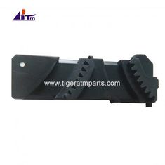 Las piezas del cajero automático Glory NMD DeLaRue NMD100 SPR SPF 200 Divertidor derecho A002726