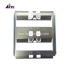Las piezas del cajero automático NCR S2 Pick Module Dual Sensor Skidplate 445-0756286-48 445-0756595