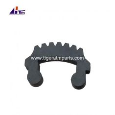 ATM Spare Parts Diebold Nixdorf Roller Paddle Rubber 1750301000-01-28-02 49269047000A El equipo de mando de las máquinas automotrices de la ciudad de Diebold es el más grande del mundo.