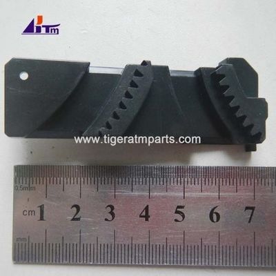 Las piezas del cajero automático Glory NMD DeLaRue NMD100 SPR SPF 200 Divertidor derecho A002726