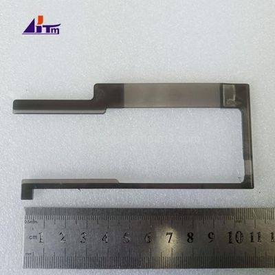 Las piezas de los cajeros automáticos NCR S2 Cassette Portón del obturador derecho 4450756222 445-0756222-40