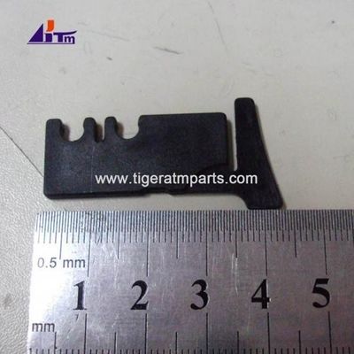 Las piezas de la máquina de cajero automático NCR Guía de barrido de grupo 4450672126 445-0672126