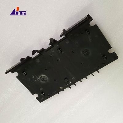 Las piezas de repuesto del cajero automático Diebold 5500 Clavier Bracket 49242432000A-16