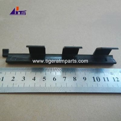 Las partes de los cajeros automáticos Wincor Nixdorf Guía de transporte de la caja inferior CCDM 1750055175-12 1750186532