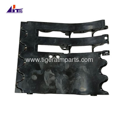 NCR SDM2 Guía de entrada fija para el transporte inferior 4840106398 484-0106398