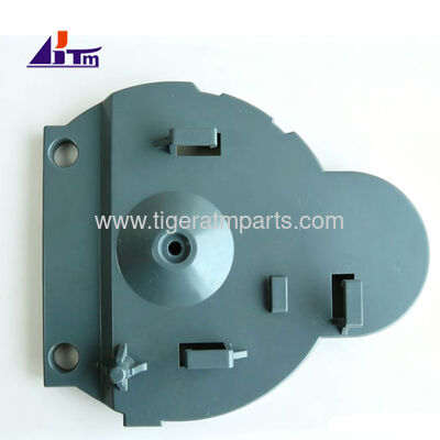 1750045636 Wincor Nixdorf CMD-V4 Cubierta de engranaje de apilamiento 1750058042-37